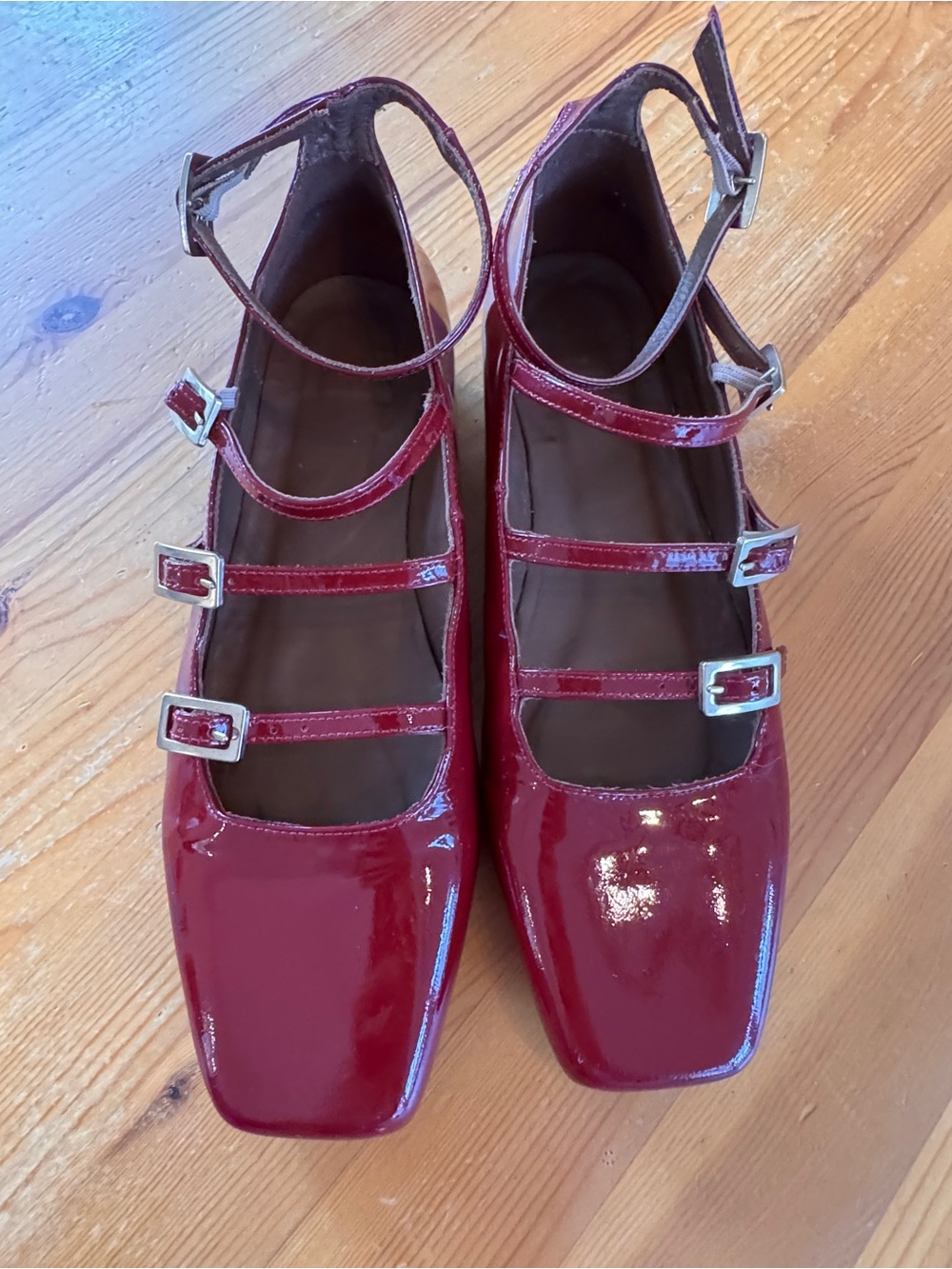 ALOHAS Patent Mary Jane Flats in Glossy Red